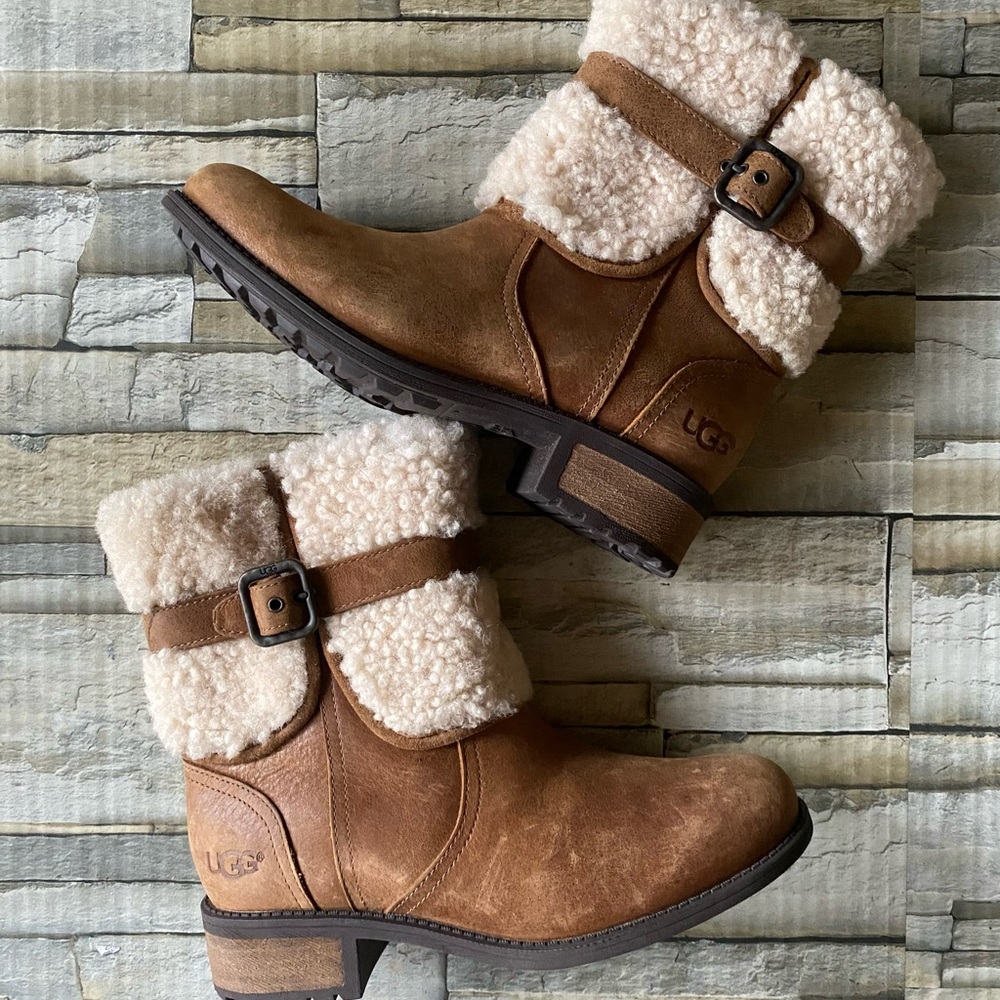 Ugg Blayne ll Buckle lodge boots 6.5 - Picture 3 of 10